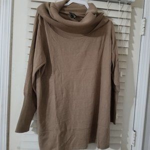 Twiggy London 2X off shoulder long sleeve tan sweater